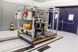 GLAUCO DINIZ DUARTE - Bosch inaugura laboratório para motores diesel